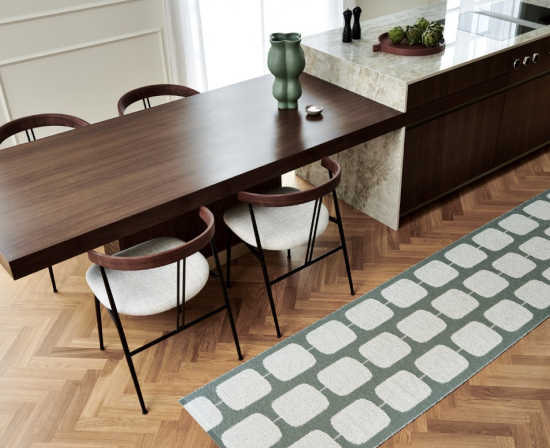 Kitchen with Sten runner rug by Pappelina shown in Army and Fossil Grey